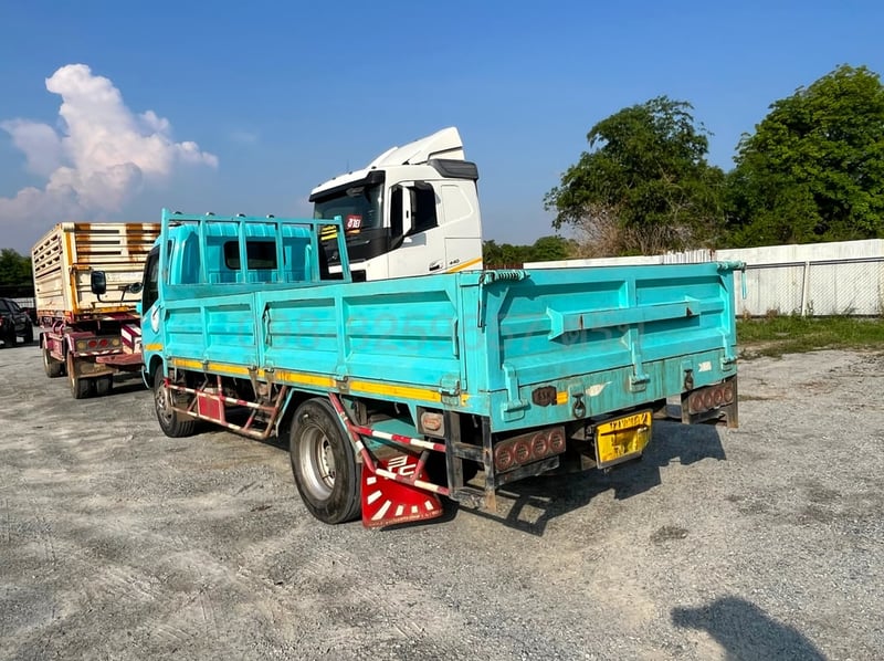 หกล้อกระบะคาร์โก้ Hino XZU 150 แรง ปี 2563 (5876) หกล้อกระบะคาร์โก้ Hino XZU 150 แรง ปี 2563 (5876)