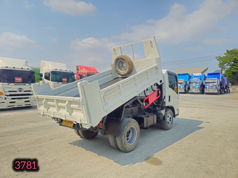 🇨🇷 หกล้อดั้มพ์ ISUZU NMR 130 แรง ปี 2564 (3781) 🇨🇷 หกล้อดั้มพ์ ISUZU NMR 130 แรง ปี 2564 (3781)