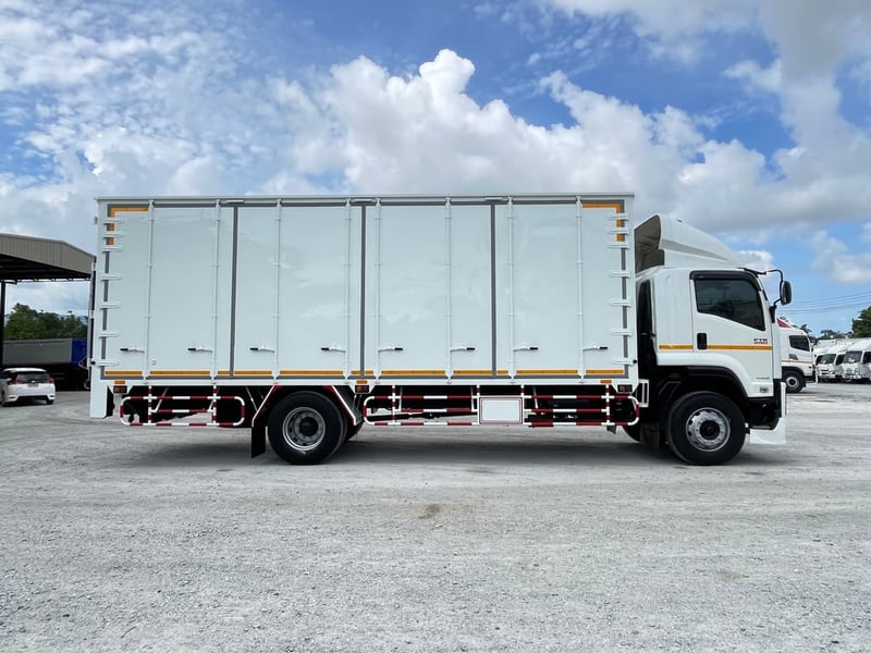👉หกล้อสิบบาน ISUZU FTR 240 แรงม้า ปี 2565 (2375) 👉หกล้อสิบบาน ISUZU FTR 240 แรงม้า ปี 2565 (2375)