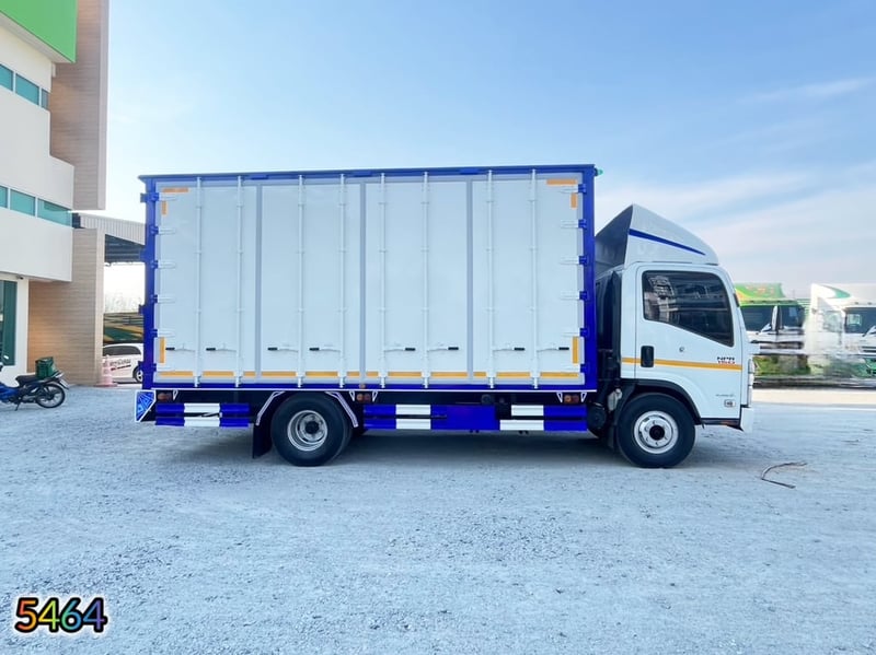 💥หกล้อตู้สิบบาน ISUZU NPR 150 แรง ปี 2565 (5464) 💥หกล้อตู้สิบบาน ISUZU NPR 150 แรง ปี 2565 (5464)