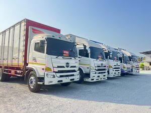 สิบล้อตู้สิบบาน HINO FL8J 260 แรง ปี 2561 (2716)