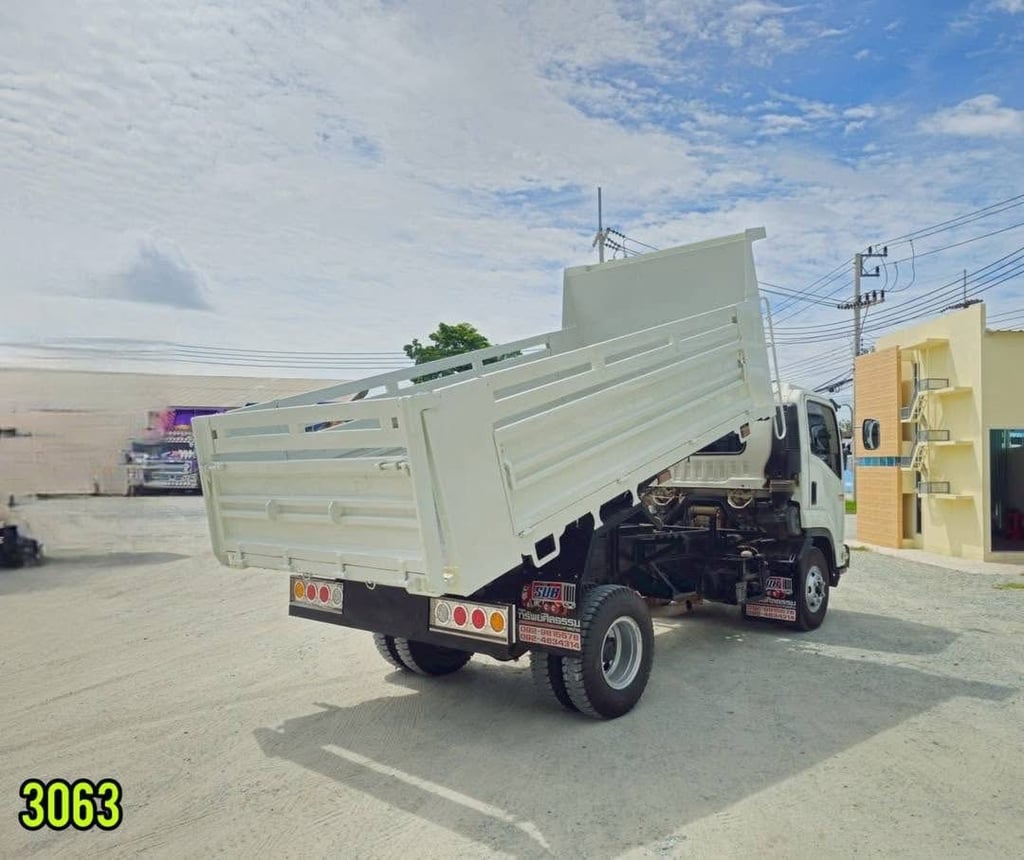 👉 #หกล้อดั้มพ์ ISUZU FRR 210 แรง ปี 2564 (3063) 👉 #หกล้อดั้มพ์ ISUZU FRR 210 แรง ปี 2564 (3063)