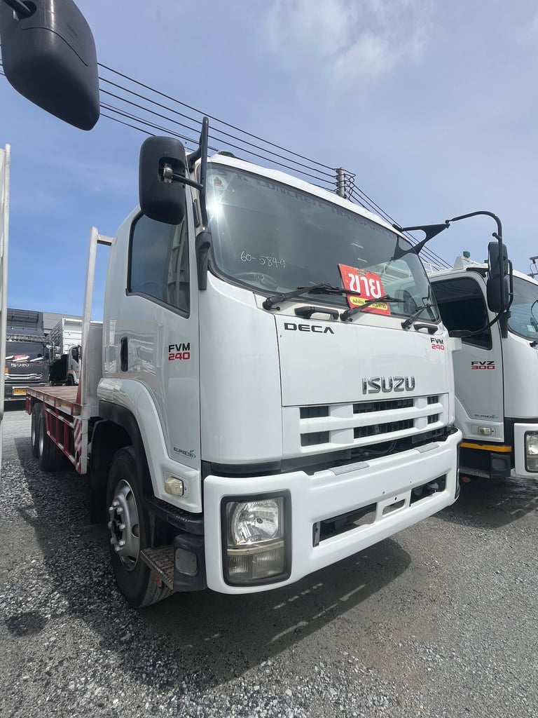 ‼️ สิบล้อพื้นเรียบ ISUZU FVM 240 แรง ปี 2555 (5844) ‼️ สิบล้อพื้นเรียบ ISUZU FVM 240 แรง ปี 2555 (5844)