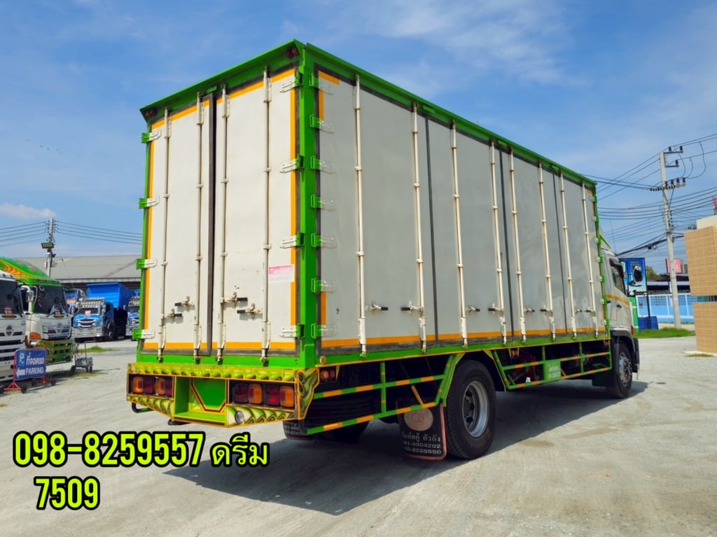#หกล้อตู้สิบบาน HINO FG8J 240 แรง ปี 2565  (7509)