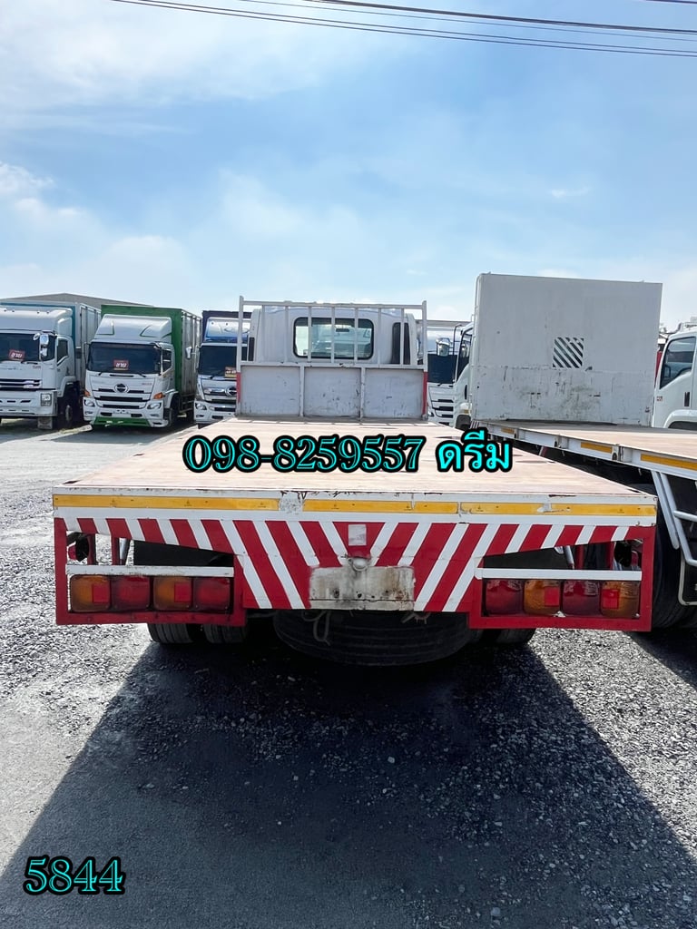 สิบล้อพื้นเรียบ ISUZU  FVM 240 แรง ปี 2555 ยาว 6.53 กว้าง 2.5  (5844) สิบล้อพื้นเรียบ ISUZU  FVM 240 แรง ปี 2555 ยาว 6.53 กว้าง 2.5  (5844)