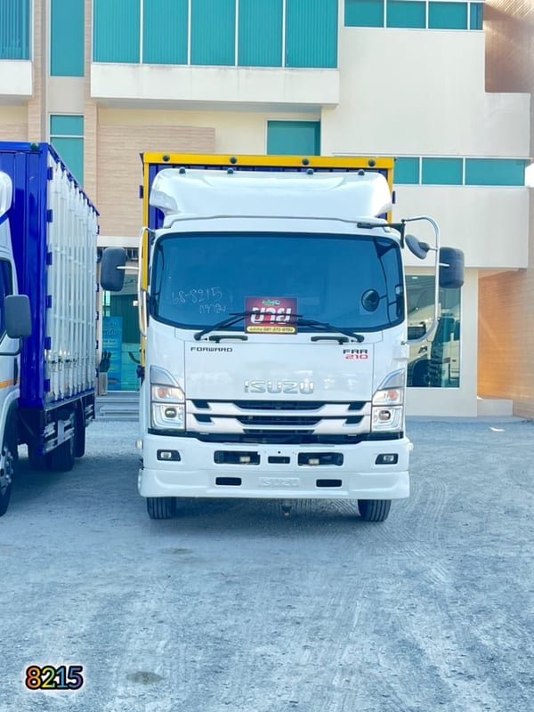 💥หกล้อตู้สิบบาน ISUZU FRR 210 แรง ปี 2566 (8215)