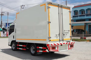 สี่ล้อตู้เย็น ISUZU NLR 130 แรงม้า ปี 62 (5503) สี่ล้อตู้เย็น ISUZU NLR 130 แรงม้า ปี 62 (5503)