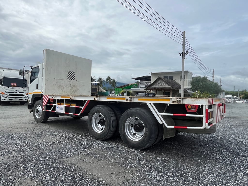 #สิบล้อพื้นเรียบ ISUZU FVZ 300แรง  (0832)