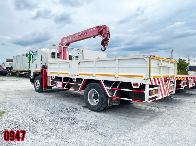 #หกล้อเครน ISUZU FTR240 แรง ปี 2557 (0947) #หกล้อเครน ISUZU FTR240 แรง ปี 2557 (0947)