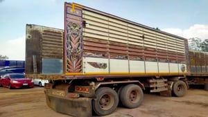 สิบล้อดั้มพ์ ISUZU FXZ 360 แรง ปี 2565 หางดั้มพ์ สามเพลา อู่ซุ่นชัย ปี65 (1903 1904)