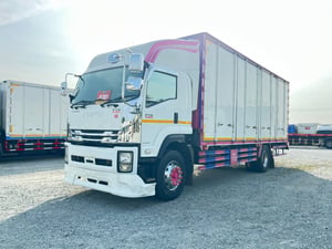 หกล้อตู้สิบบาน ISUZU FTR 240 แรง ปี 2565 (5322)