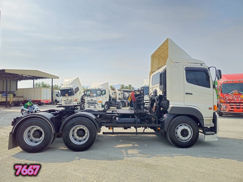 สิบล้อหัวลาก HINO FM1A 344 แรง ปี 2565 (7667) สิบล้อหัวลาก HINO FM1A 344 แรง ปี 2565 (7667)