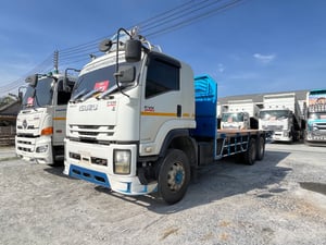 👉สิบล้อพื้นเรียบ ISUZU FVM 240 แรง ปี 2561 (1517) 