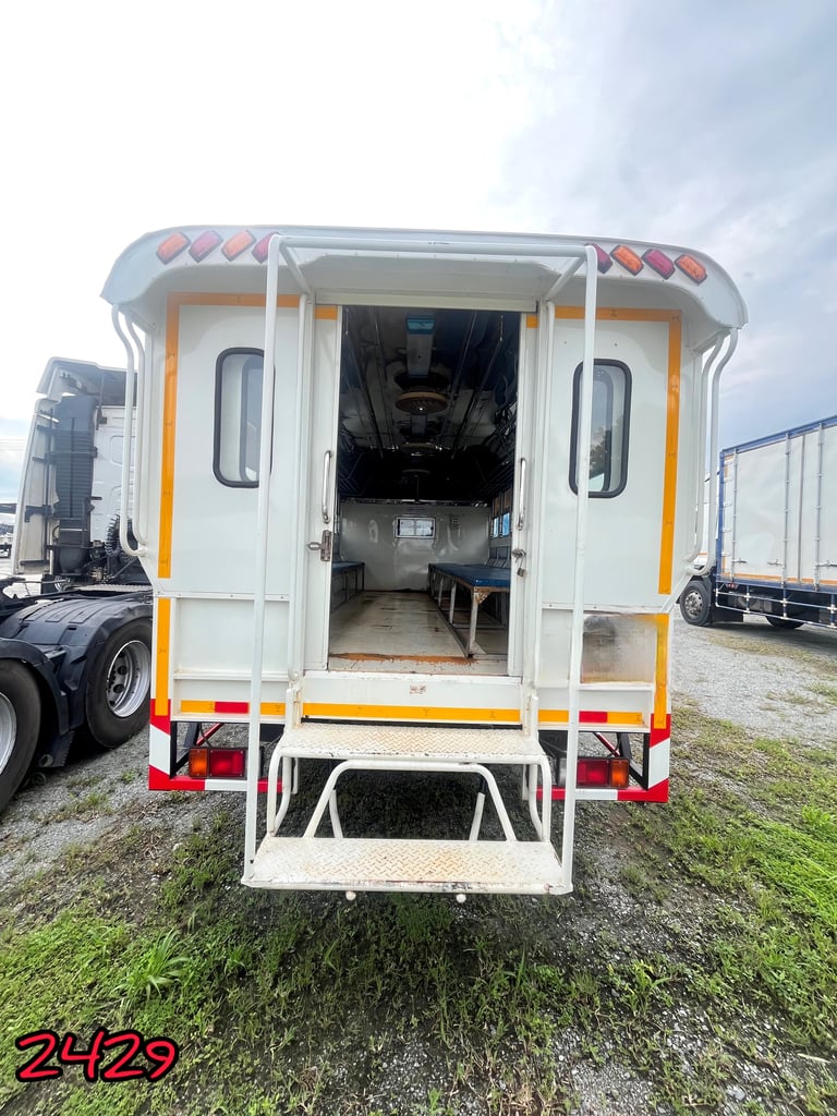 #หกล้อโดยสาร HINO XZU 150 แรง ปี 2566  (2429)