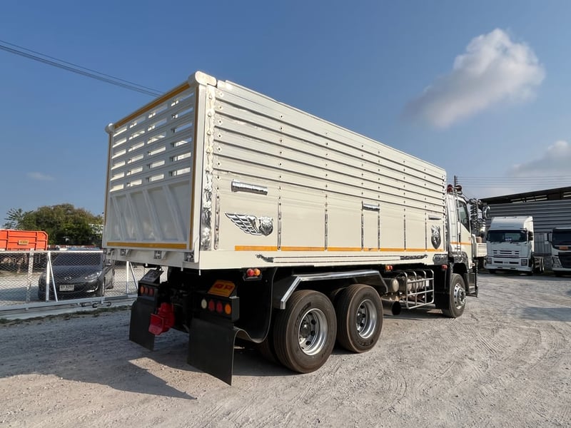 สิบล้อดั้มพ์ ISUZU FXZ 360 แรง ปี 2565 (5346) สิบล้อดั้มพ์ ISUZU FXZ 360 แรง ปี 2565 (5346)