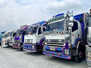 12 ล้อดั้มพ์เกษตร ISUZU FYH  360 แรงม้า ปี 2555 (0856)