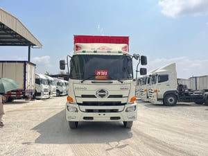 💥 สิบล้อตู้สิบบาน เก็บงานอู่ BBC 💥 **** ราคา คุยกันหน้างาน ได้เลย **** สิบล้อตู้สิบบาน HINO FL8J 260 แรง ปี 2565 (5943) 💥 สิบล้อตู้สิบบาน เก็บงานอู่ BBC 💥 **** ราคา คุยกันหน้างาน ได้เลย **** สิบล้อตู้สิบบาน HINO FL8J 260 แรง ปี 2565 (5943)