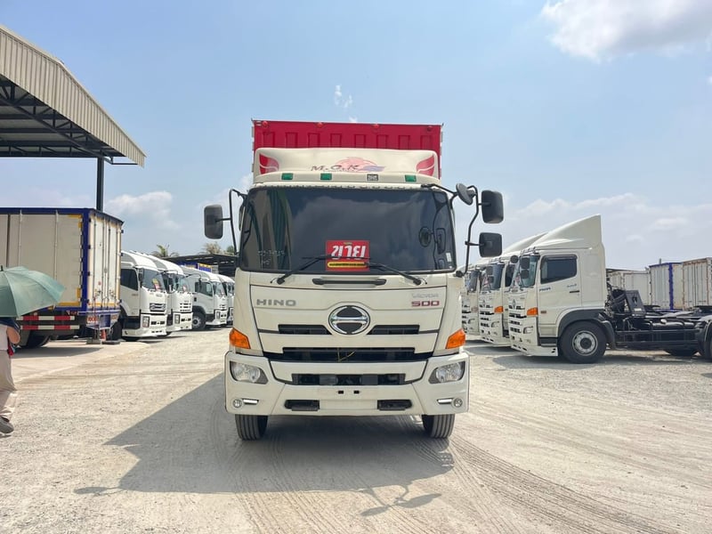 💥 สิบล้อตู้สิบบาน เก็บงานอู่ BBC 💥 **** ราคา คุยกันหน้างาน ได้เลย ****  สิบล้อตู้สิบบาน HINO FL8J 260 แรง ปี 2565 (5943)