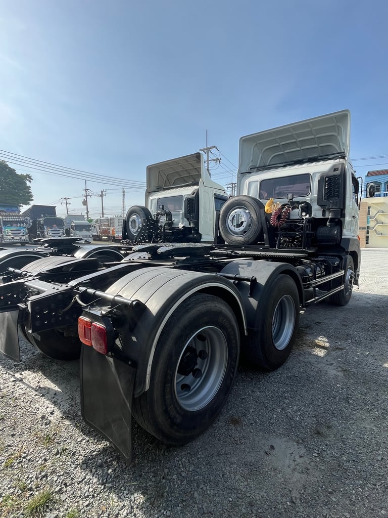 👉  สิบล้อหัวลาก HINO  FM1A 344 แรง ปี 2559 (3875)