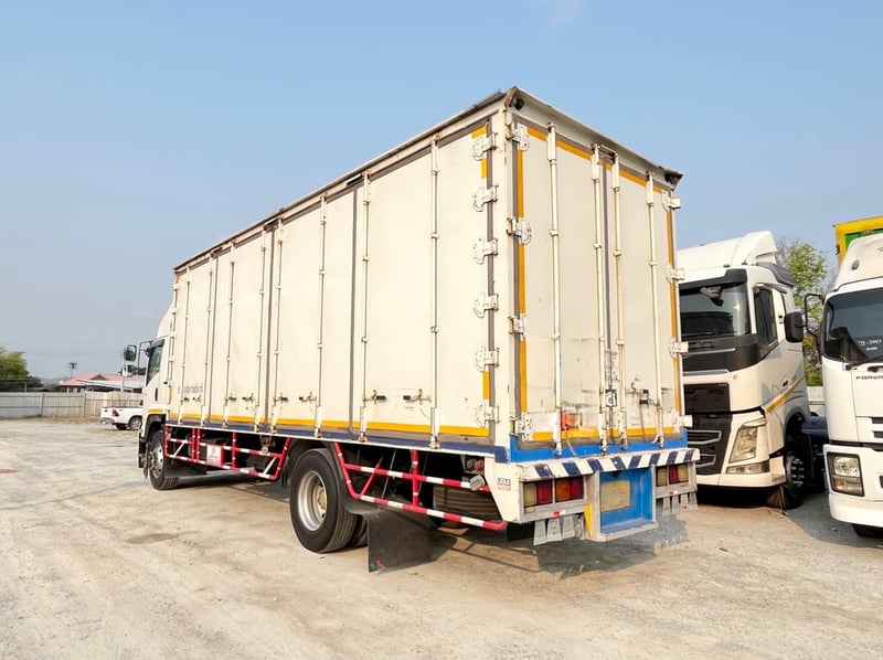✔️หกล้อตู้สิบบาน ISUZU FTR 240 แรง ปี 2557  (9785)