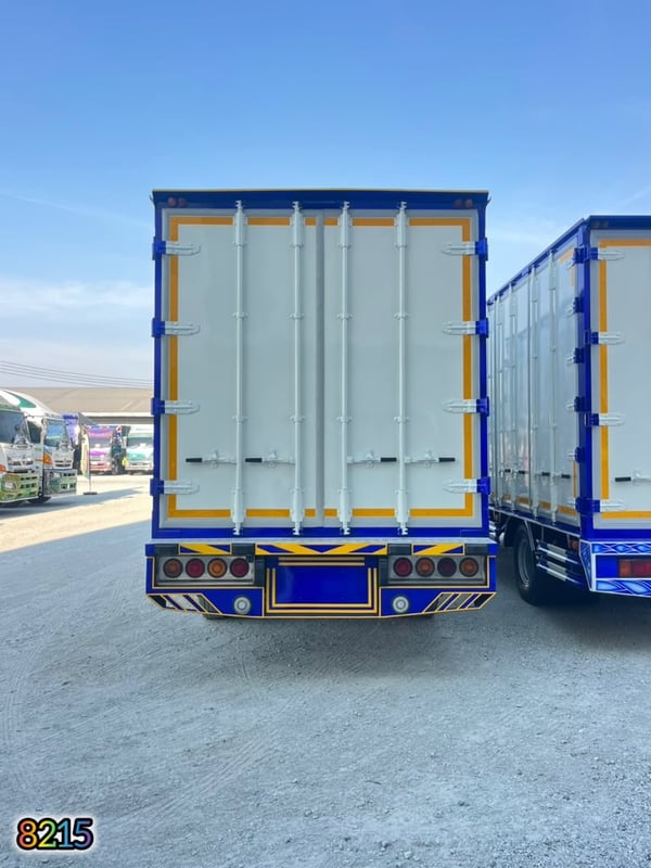 💥หกล้อตู้สิบบาน ISUZU FRR 210 แรง ปี 2566 (8215)