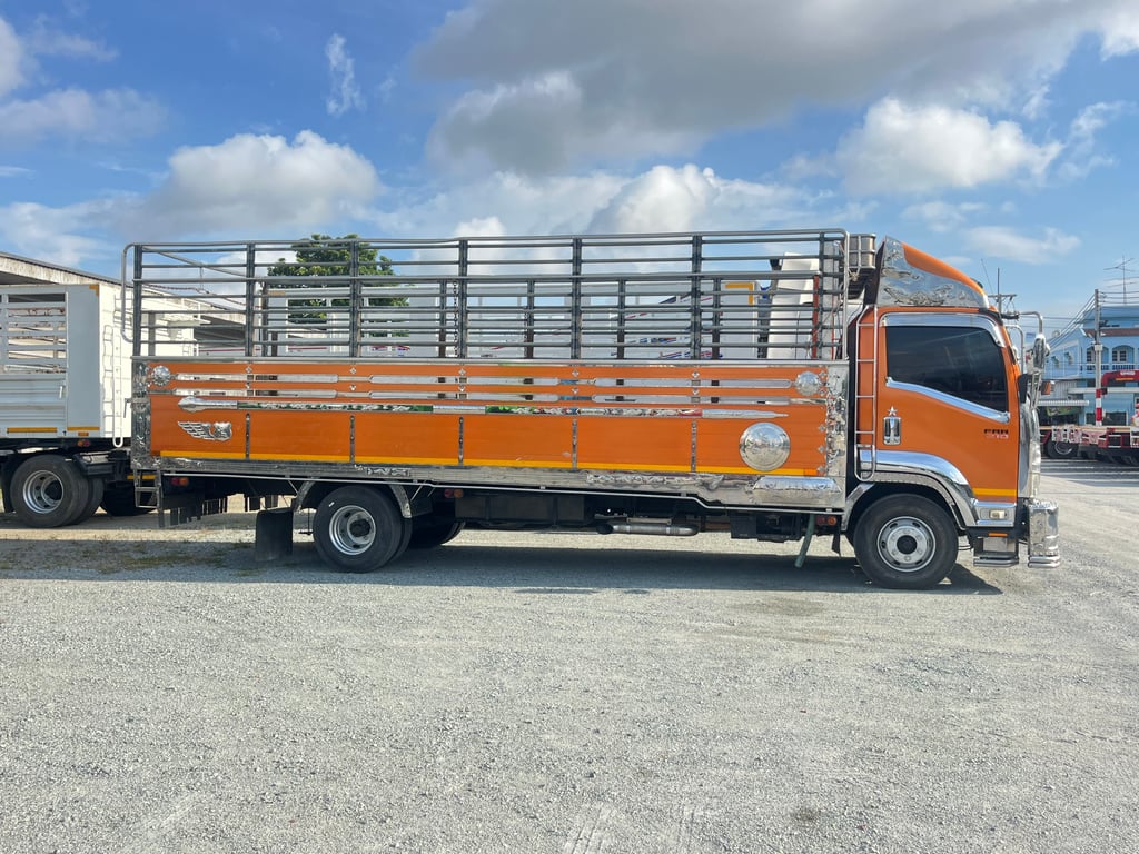 👉 หกล้อคอก ISUZU  FRR 210 แรง ปี 2563  (3563)