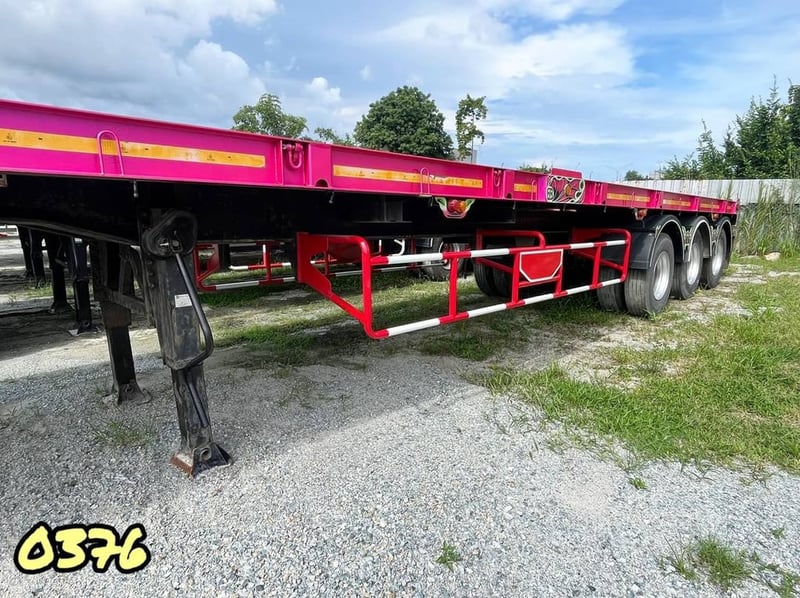 หางพื้นเรียบ สามเพลา อู่เดอะซัน ปี 2565 (0376) หางพื้นเรียบ สามเพลา อู่เดอะซัน ปี 2565 (0376)