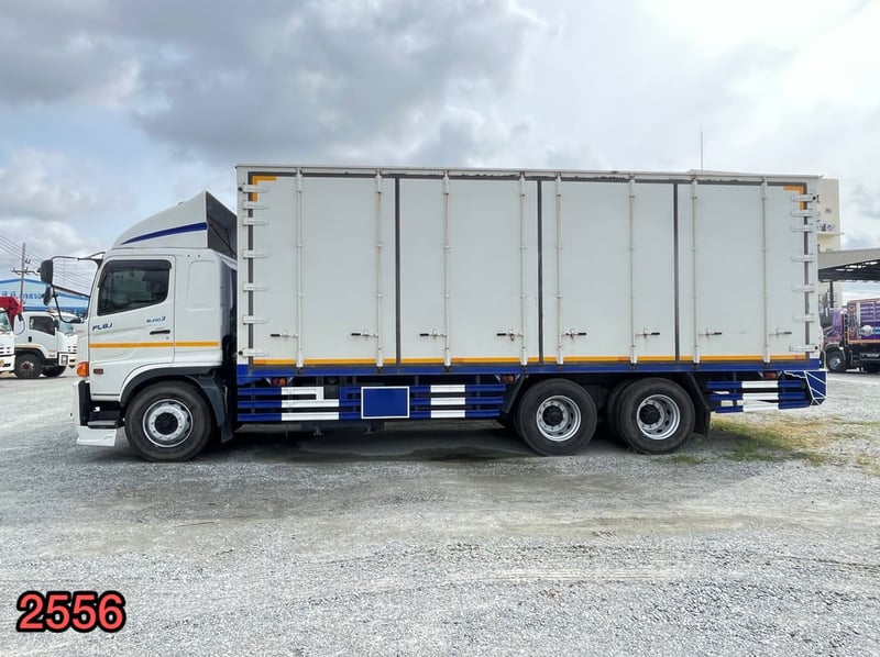 💥#สิบสองล้อตู้หกบาน HINO GY2P 380 แรง   ปี 2565 (2556)