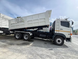 ‼️ สิบล้อดั้มพ์ HINO FM1A 344 แรง ปี 2565 ‼️ หางดั้มพ์ สามเพลา อู่ เดอะฟินนิค ปี 2565 ( 2753 , 1976 )