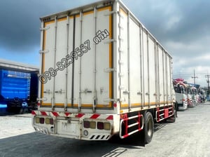 👉 หกล้อตู้สิบบาน HINO FG8J  👉 240 แรงม้า ปี 60 (7915)