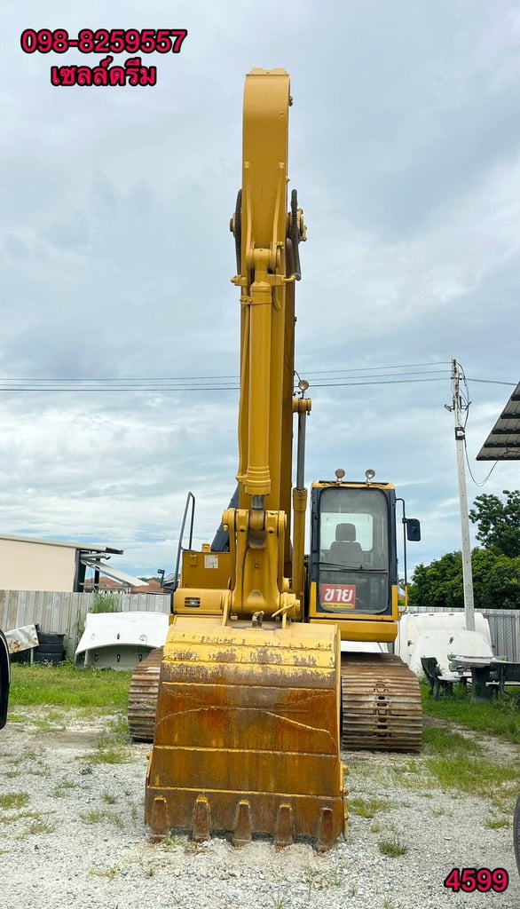 รถแบคโฮ Komat'su  150แรง ปี 2548 (4599)