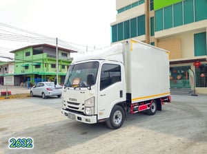 🔥 #โปรลดต่ำกว่าทุน 50,000 บาททันที  #สี่ล้อตู้ ISUZU  NLR104 แรง ปี 2563 (2632)