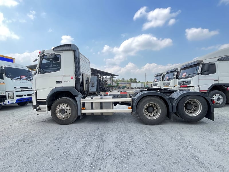 #สิบล้อหัวลาก VOLVO FM 440 แรง  ปี 2560 (0248)