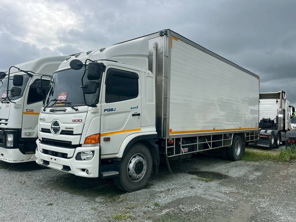 #หกล้อตู้เย็น HINO FG8J 240แรง ปี 2565 (4212)