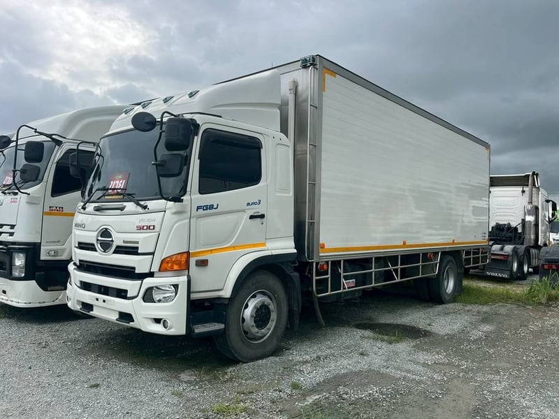 #หกล้อตู้เย็น HINO FG8J 240แรง ปี 2565 (4212)