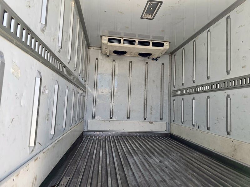 สี่ล้อตู้เย็น ISUZU NLR 130 แรงม้า ปี 62 (5503) สี่ล้อตู้เย็น ISUZU NLR 130 แรงม้า ปี 62 (5503)