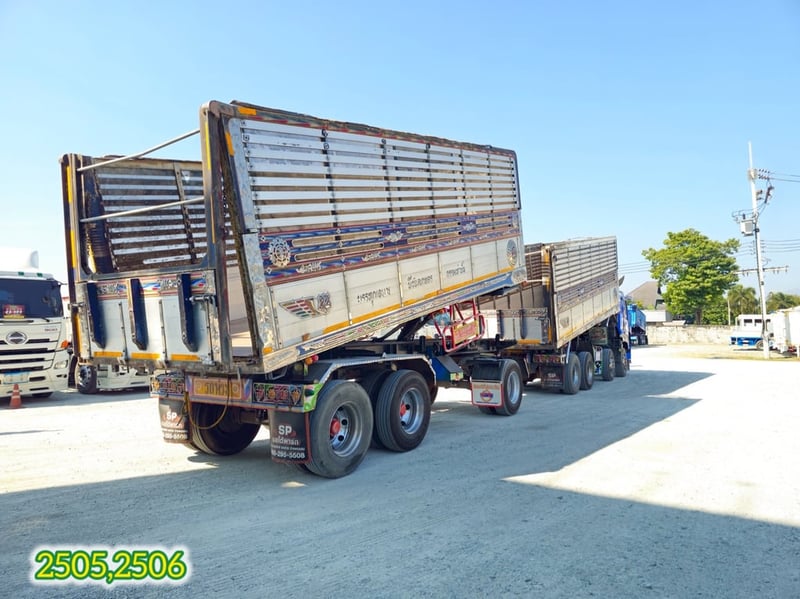 👉 สิบสองล้อดั้มพ์ ISUZU FYH 360 แรง ปี 2557 👉 หางดั้มพ์ สามเพลา อู่ ส.สมบัติ ปี 2557 (2465,2466)