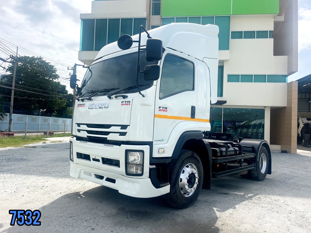 👉หกล้อหัวลาก ISUZU  FTR 240 แรง ปี 2563 (7532)