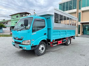 หกล้อโดยสาร HINO XZU 150 แรง ปี 2563 (5876) หกล้อโดยสาร HINO XZU 150 แรง ปี 2563 (5876)