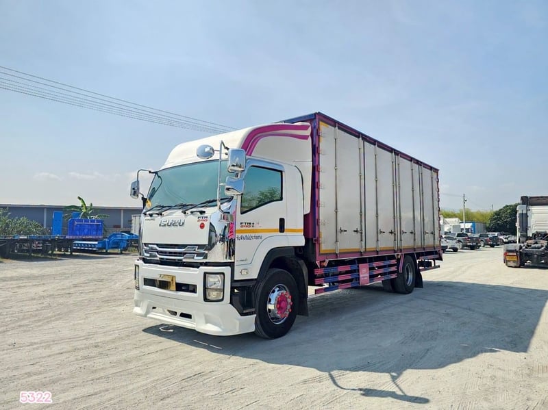 หกล้อตู้สิบบาน ISUZU FTR 240 แรง ปี 2565 (5322)