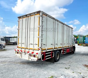 💥หกล้อตู้สิบบาน HINO FG8J 240 แรงม้า ปี 60 (7915) 💥หกล้อตู้สิบบาน HINO FG8J 240 แรงม้า ปี 60 (7915)