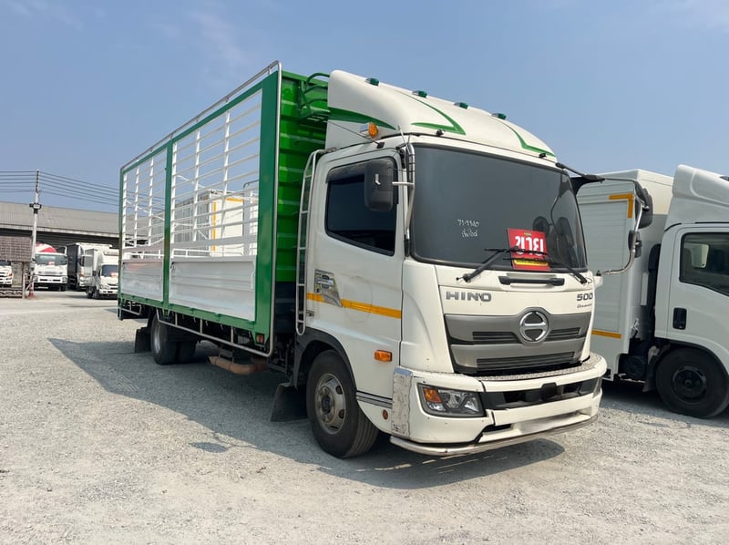 หกล้อคอก HINO FC9J 175 แรง ปี 2566  (2340)