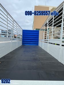 ISUZU FRR รถบรรทุก 6ล้อ ตู้เย็น เลขไมล์น้อยกว่า 500,000 กม.