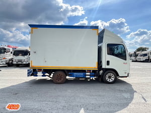 สี่ล้อตู้ ISUZU NLR 104 แรง ปี 2564 (4519) สี่ล้อตู้ ISUZU NLR 104 แรง ปี 2564 (4519)