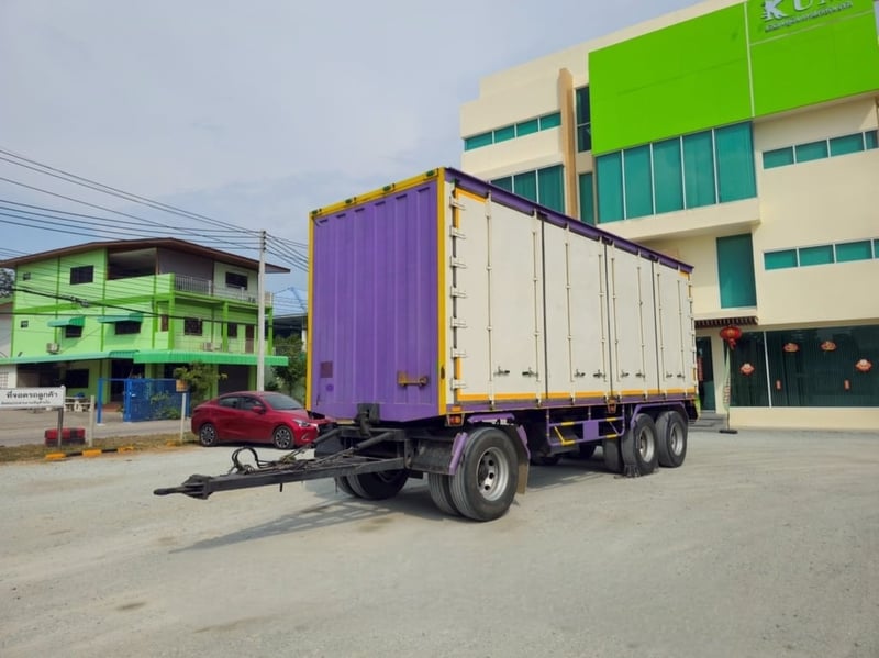 หางตู้สิบบาน สามเพลา อู่เซฟดีล ปี 2563 (4972)