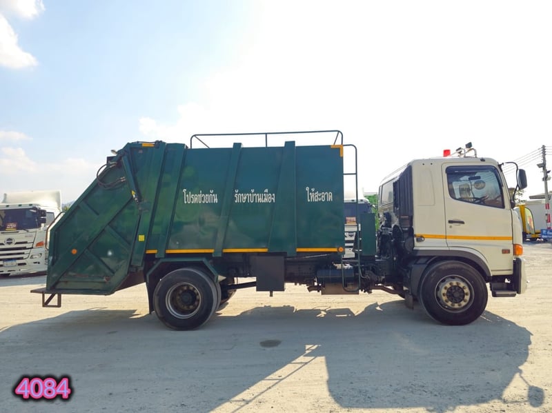 #หกล้อบรรทุกขยะ HINO FG8J 240 แรง ปี 2566 (4084)