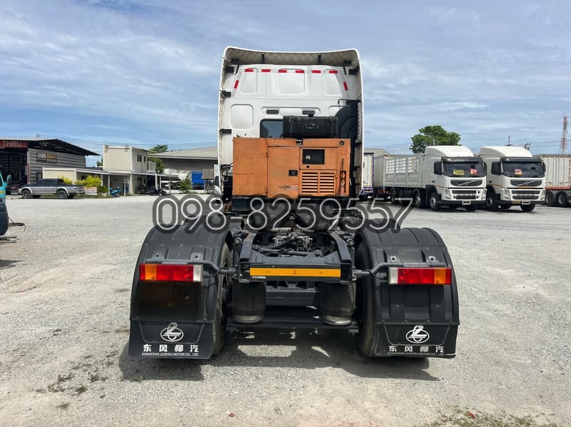 สิบล้อหัวลาก Chenglong LZ 387.6 แรง ปี 2567 (6674) สิบล้อหัวลาก Chenglong LZ 387.6 แรง ปี 2567 (6674)