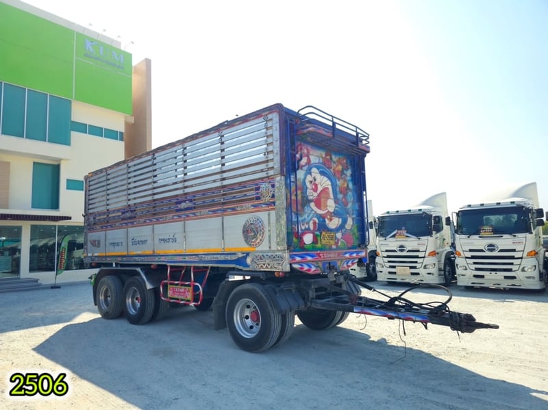 😍หางดั้มพ์คอกเกษตรสามเพลา อู่ ส.สมบัติ (2506) 😍หางดั้มพ์คอกเกษตรสามเพลา อู่ ส.สมบัติ (2506)