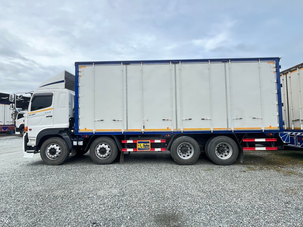 #สิบสองล้อตู้หกบาน HINO GY2P 380 แรง ปี 2565 (2556) #สิบสองล้อตู้หกบาน HINO GY2P 380 แรง ปี 2565 (2556)