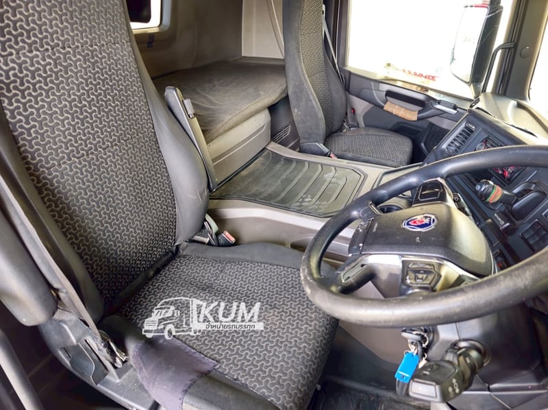  👉 สิบล้อหัวลาก SCANIA P360  แรง ปี 2562 (1243)
